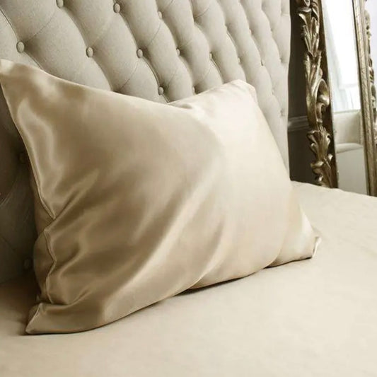 THE SILKKI SILK PILLOWCASE