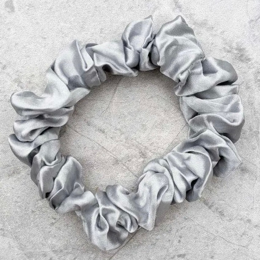 THE SILKKI SILK SCRUNCHIE