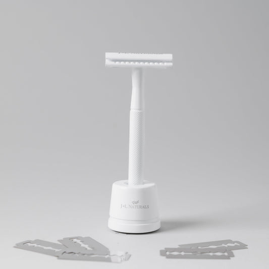 THE REUSABLE RAZOR SET