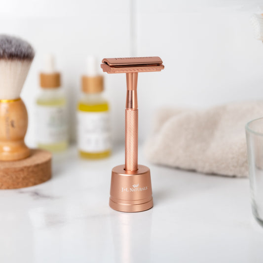 THE REUSABLE RAZOR SET