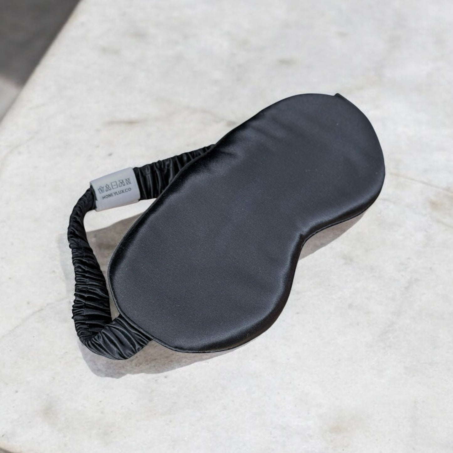 THE SILKKI LUXURY SILK BLACKOUT FACE MASK