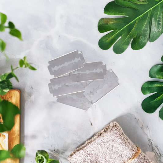 THE RAZOR BLADE REFILLS