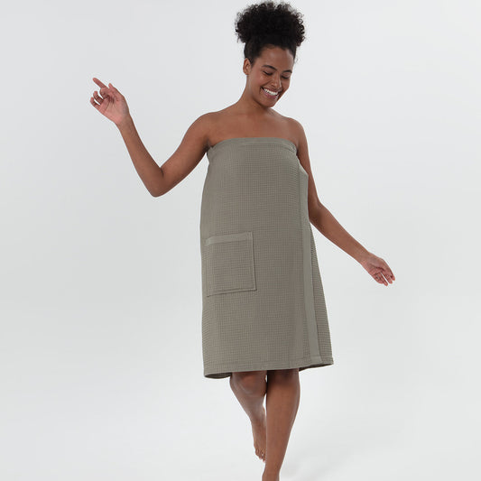 THE ORGANIC COTTON WAFFLE TOWEL WRAP