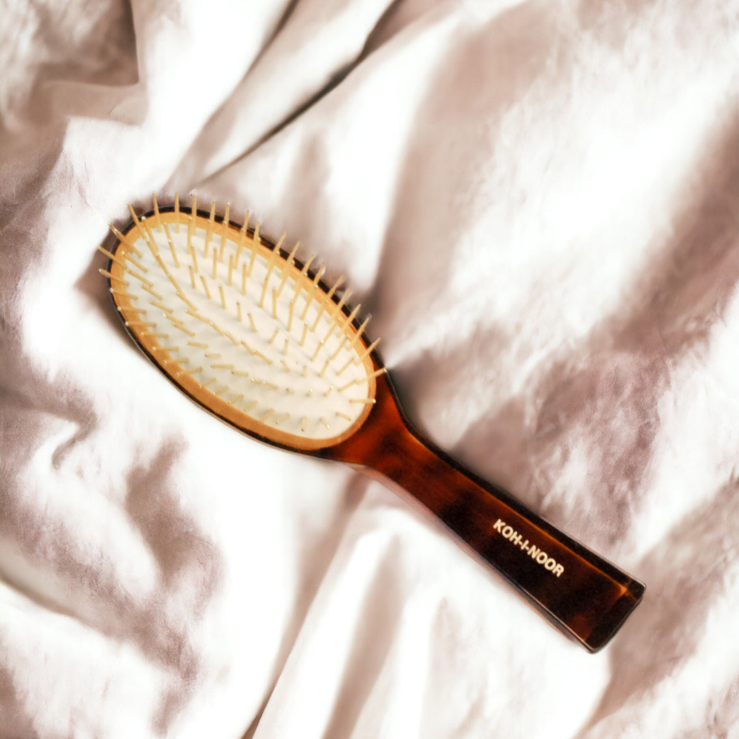 THICK HAIR DETANGLING PIN BRUSH