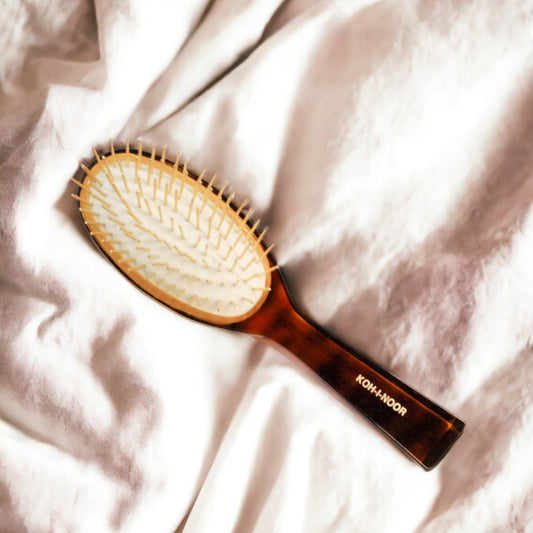 THICK HAIR DETANGLING PIN BRUSH